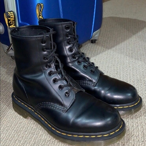 Size Us 7 Womens Docmartens 46 8eye 